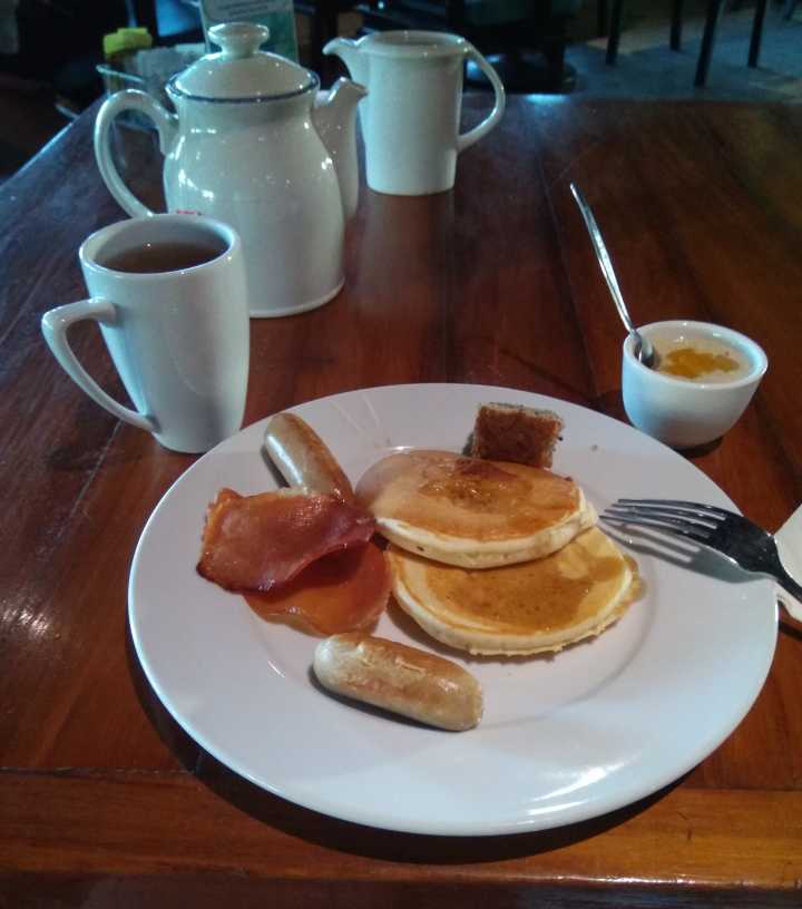 汤加和斐济哪个国家大,斐济国家主产什么