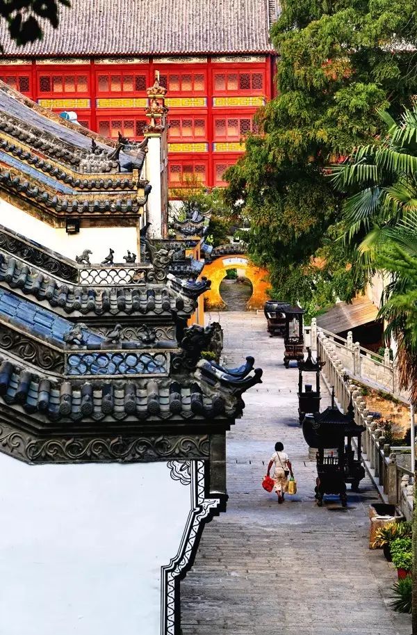 黄冈,这里不只有学霸和试卷