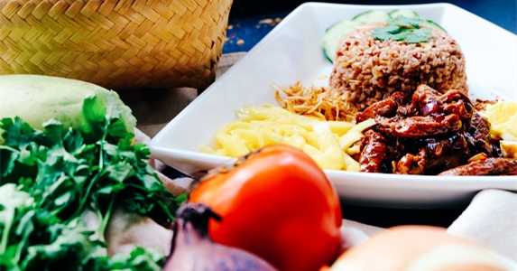 真实故事袖珍妻子,真实故事贤妻的百万巨款