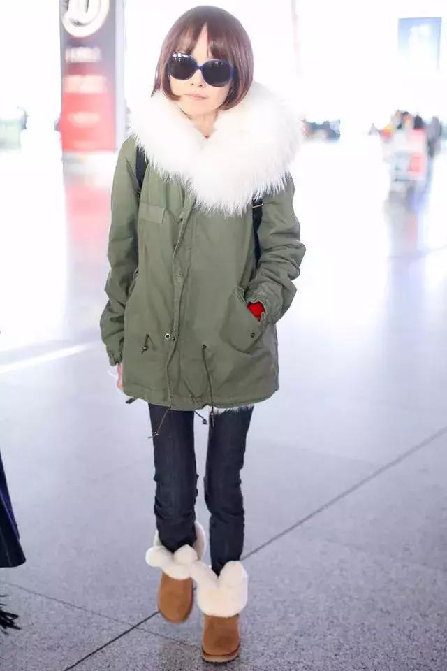 周冬雨雪地靴怎么搭配裤子,谁说雪地靴不好搭配