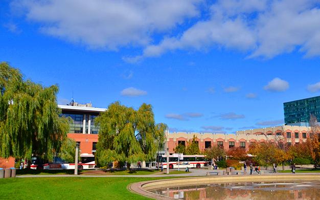 加拿大留学生绿卡入籍条件,留学生申请加拿大永久居留权条件