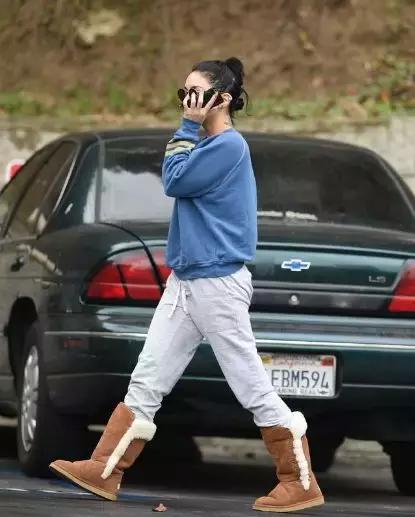 周冬雨雪地靴怎么搭配裤子,谁说雪地靴不好搭配