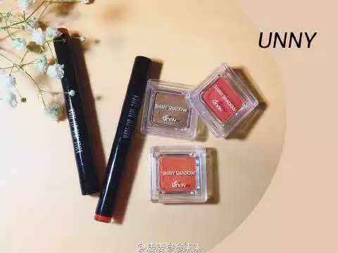 50块的口红涂出了300块的质感，MAC、阿玛尼被我丢到了一边~