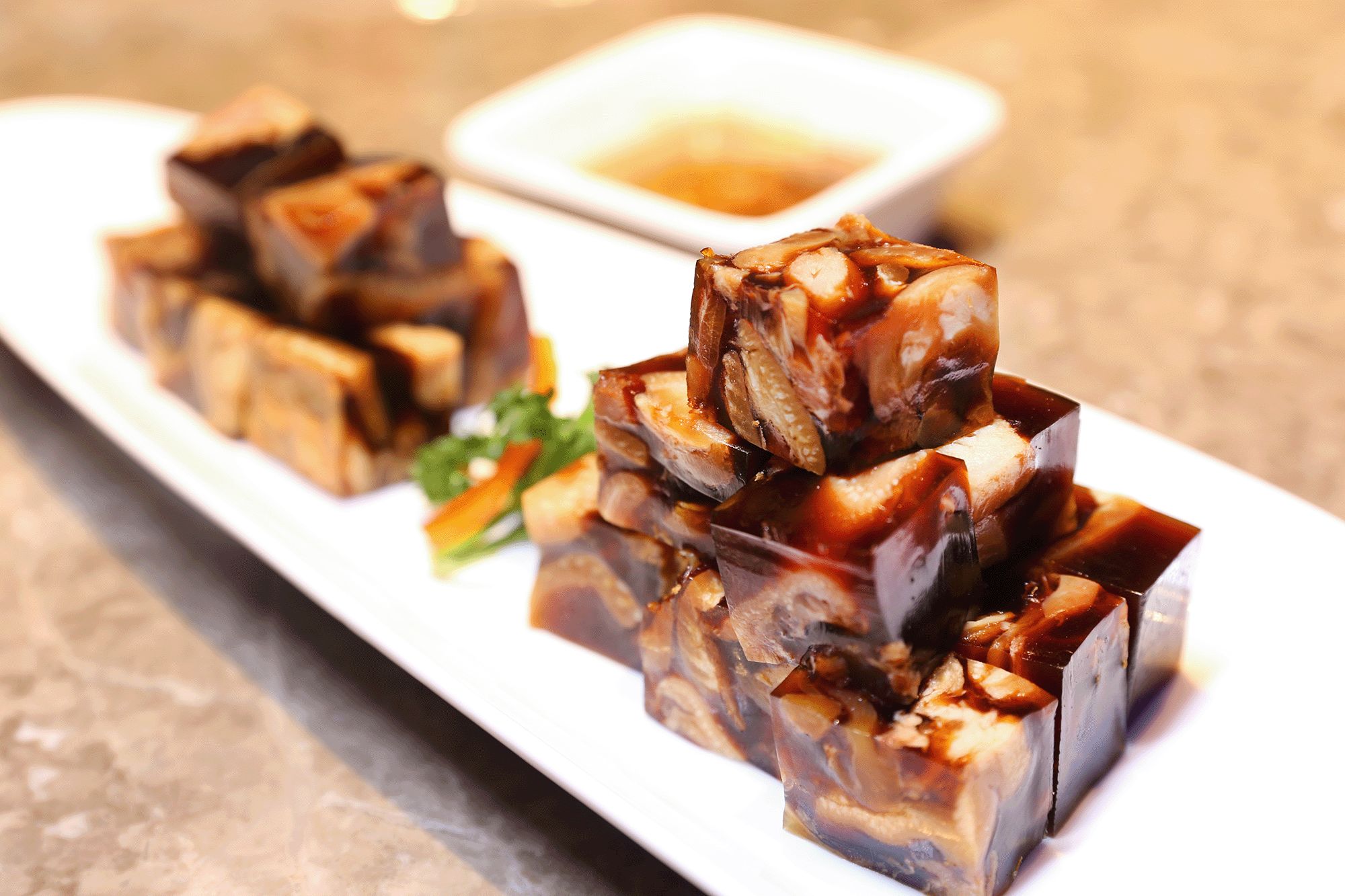 弘阳广场济南老板恋上鱼,济南老板恋上鱼价格