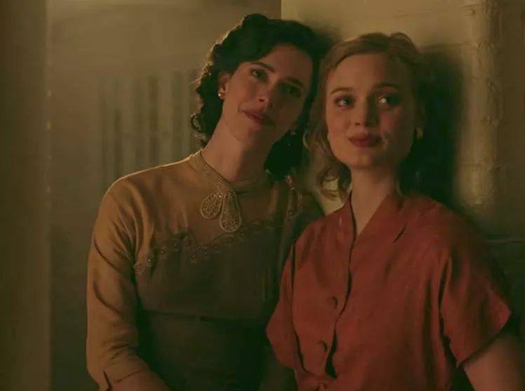 SM的*绑捆**与快感中，诞生了《神奇女侠》