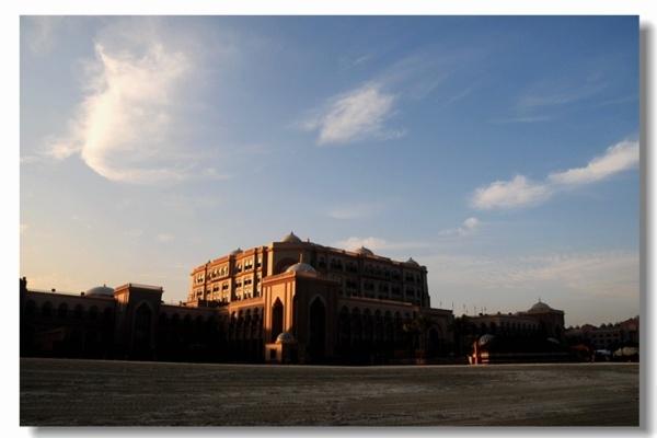 世界唯一的八星级酒店价格,世界上唯一一座十星级酒店