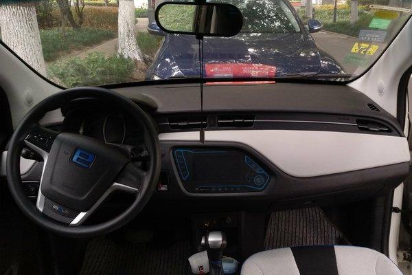 荣威e50价格,荣威e50怎么样值得购买吗