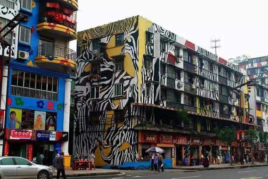 重庆旅游推荐四天三夜解放碑,重庆旅游攻略必去景点重庆解放碑