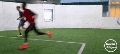 足球十大最简单过人技巧,足球过人怎样晃重心