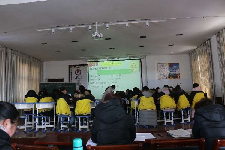 教师全员优质课比赛报道,教师精品课比赛活动简报