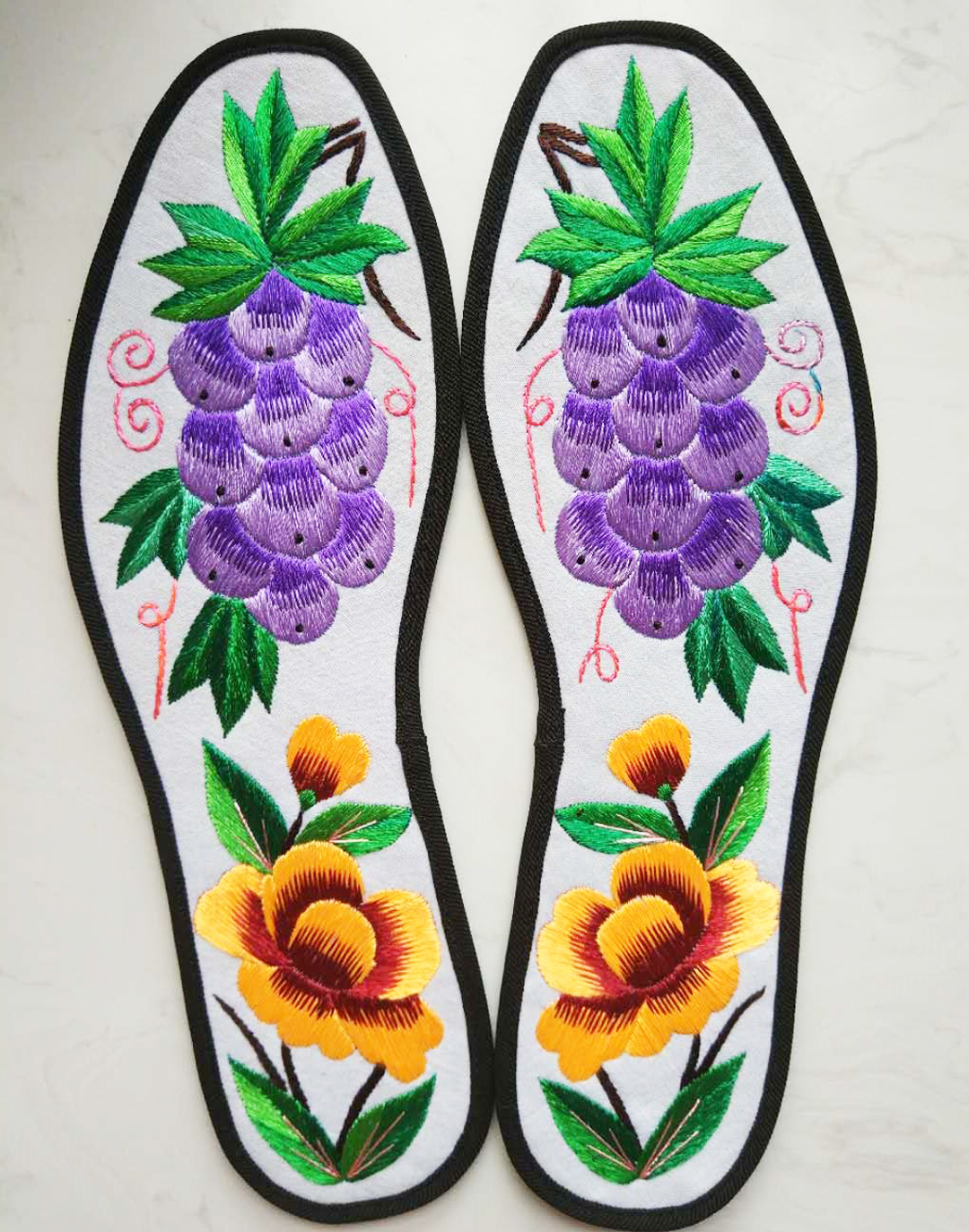 甘肃庆阳结婚纯手工鞋垫,甘肃正宗绣花鞋垫图片