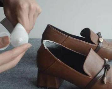 鞋子的两侧挤脚最有效最快的办法,如何让鞋子不挤脚小妙招