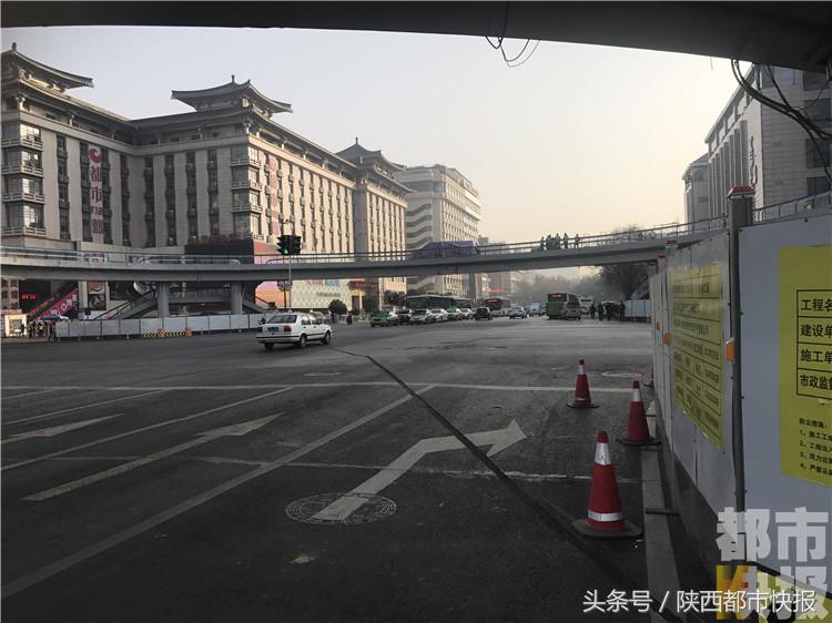 五路口天桥什么时候拆了,东街口天桥拆除