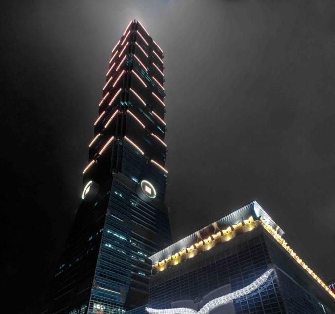 山鸡去台湾浩南拿了块劳力士手表,在台湾去哪里买劳力士