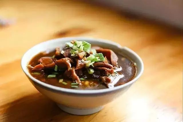 适合2月旅游的地方,西安2月适合爬山的地方推荐