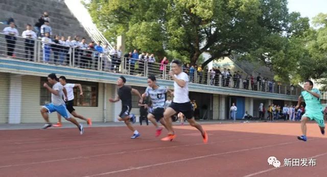 想让孩子踢足球去哪个地方,青少年足球特色学校