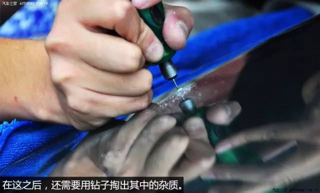 汽车玻璃有裂痕怎么维修,汽车玻璃车顶凹陷怎么修复