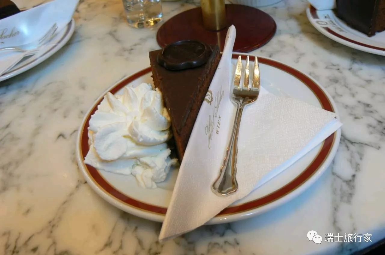 去德国见新纳粹、去西班牙看梅西、去奥地利找另一个故乡——“文化之旅”系列节目第7期