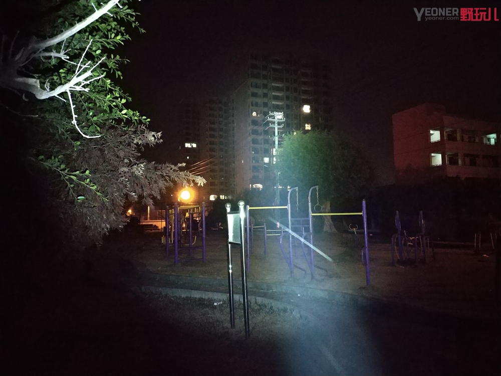 奈特科尔mh12v2和mh12se哪款好,奈特科尔mh10v2和mh12v2