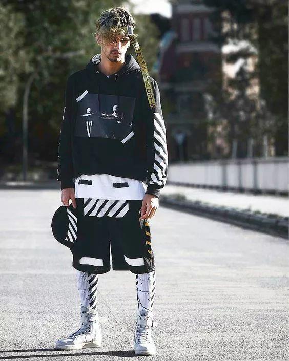 西装什么牌子性价比高适合年轻人,哪个牌子中年人的西装性价比高