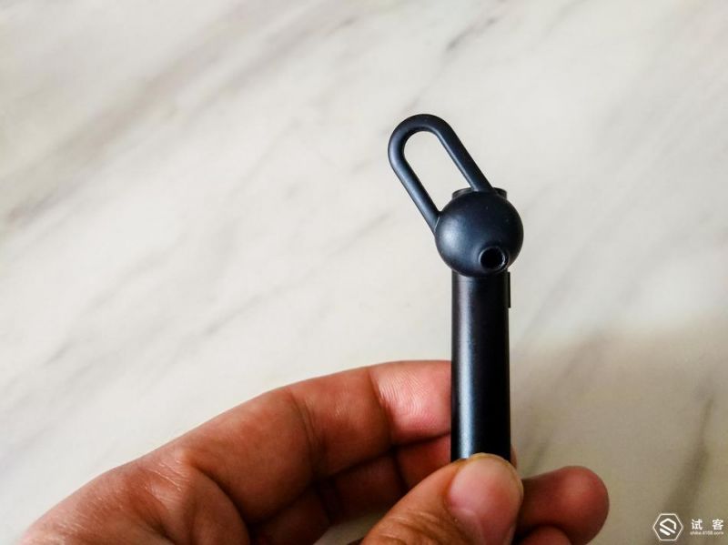 小米蓝牙耳机只能连接一个,小米无线蓝牙耳机air2