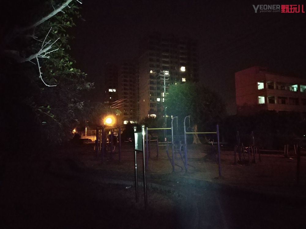 奈特科尔mh12v2和mh12se哪款好,奈特科尔mh10v2和mh12v2