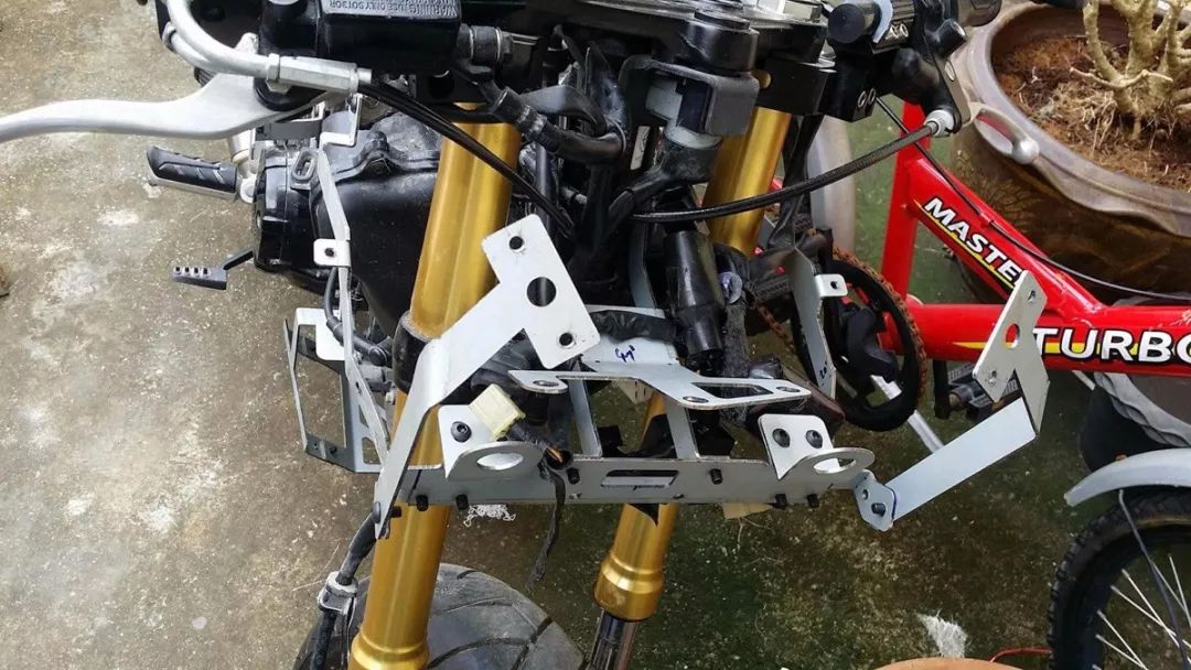 川崎H2爆改神车,川崎H2爆改的视频