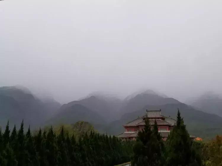 与大理古城最后一晚的邂逅,与大理的第五次相遇