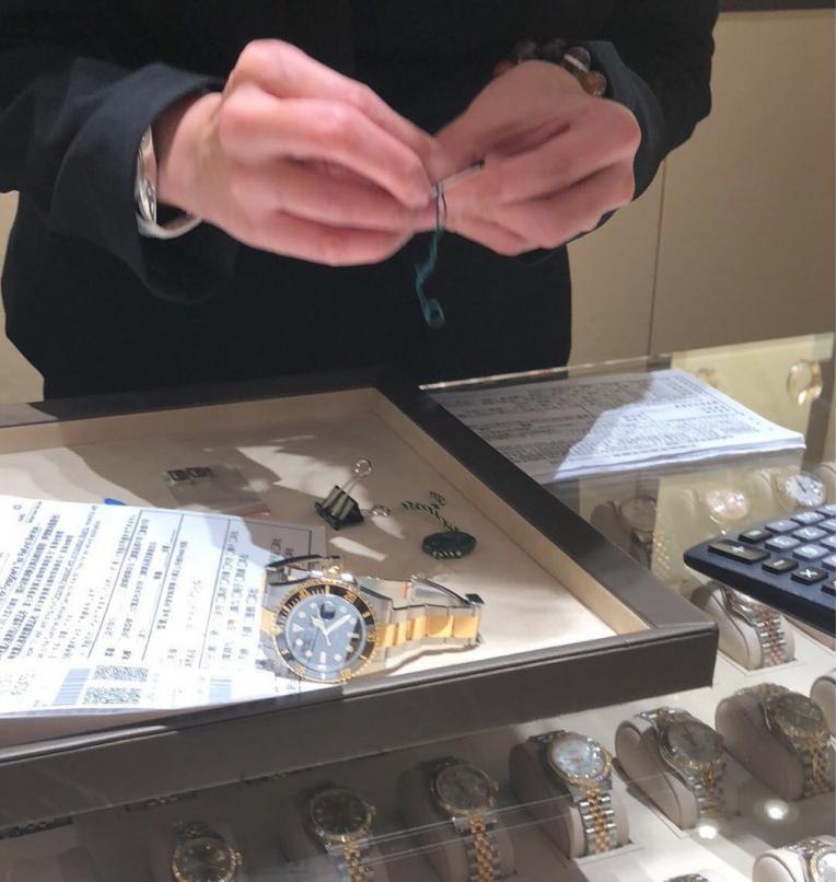 山鸡戴劳力士打电话,山鸡戴劳力士伯爵