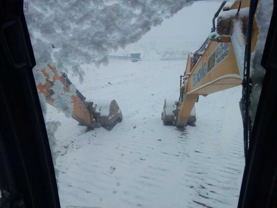 徐工造地,徐工徐工