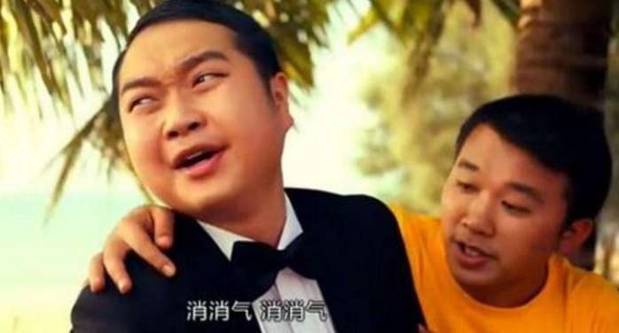 酱爆何文辉功夫片段粤语,酱爆何文辉周星驰笑场