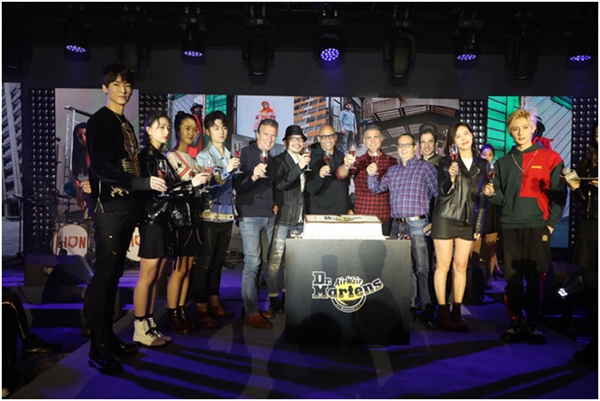 专访蔡文昕｜解开DR.MARTENS、STANCE等潮牌的中国代理权之谜