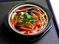 到哪里能学习到酸辣粉的技术,到小公司学创业