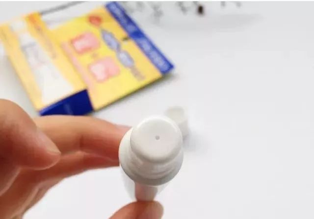 10支唇膏,10款润唇膏帮你总结好了