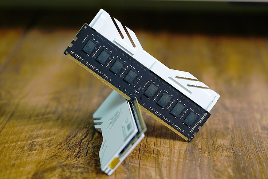 影驰名人堂内存c174000,影驰名人堂内存无法达到4000