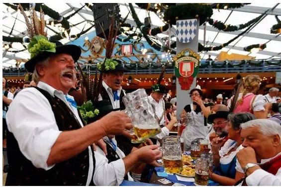 斯图卡俯冲轰炸机发动机,二战德国斯图卡俯冲轰炸机