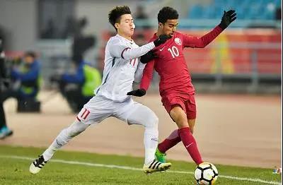 颜强读品：*力暴**足协主席丨小内维尔性别歧视？