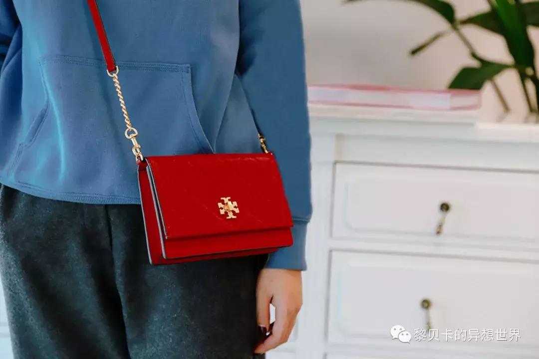 从上百只包里，她们精挑细选了这9只最爱的年度好包