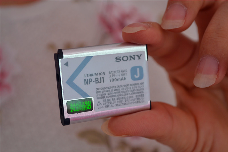 麻雀虽小，五脏俱全，索尼迷你黑卡RX0便携数码相机评测