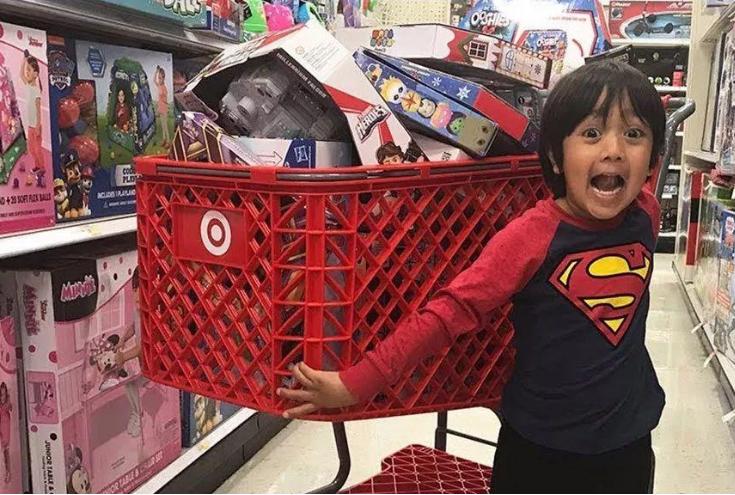 6岁就年入110万美元，这个美国小孩无敌了