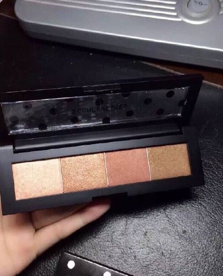 网红眼影盘ins超火闪粉9色,选眼影