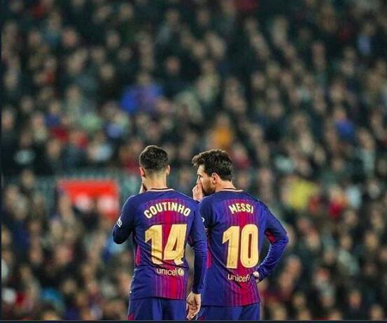 现场直击全场为梅西的贴地斩呐喊,库鸟巴萨首球