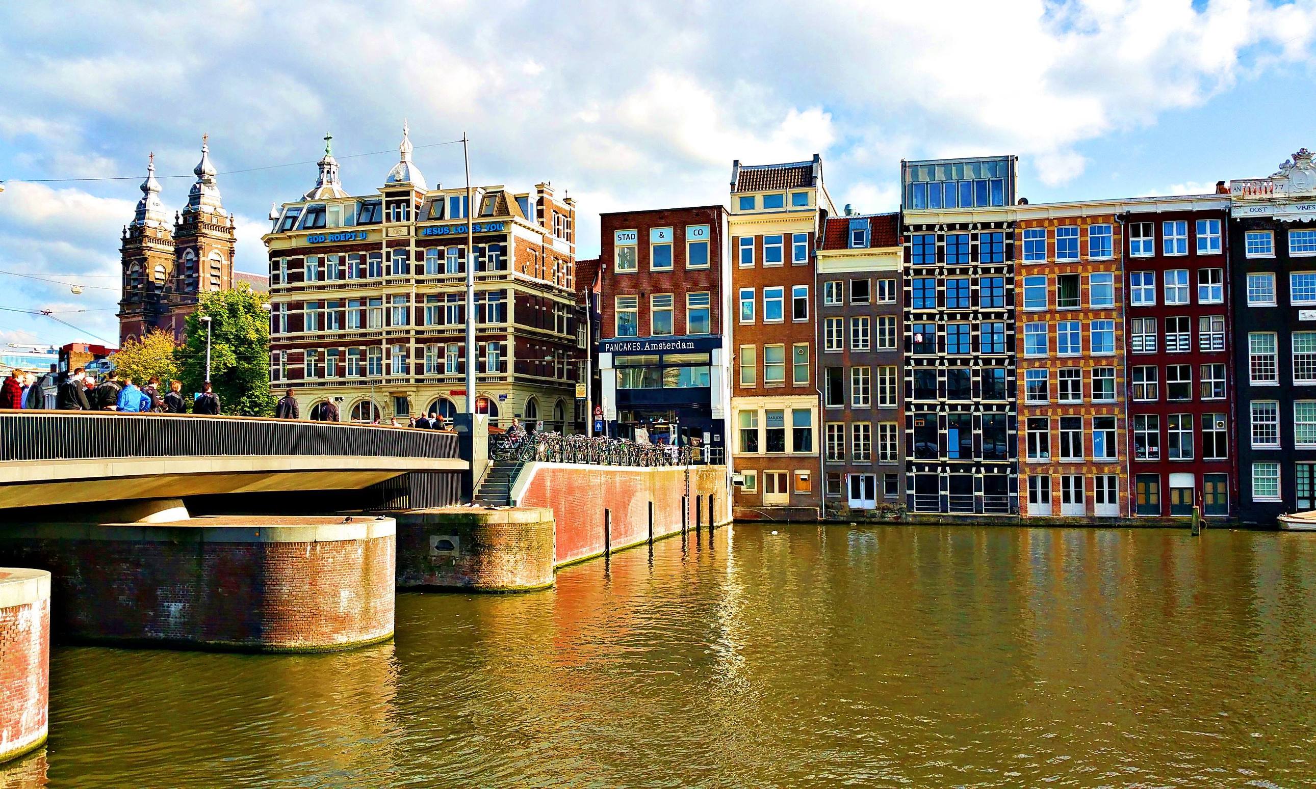 荷兰威尼斯旅游,尽情的体验异域威尼斯的水乡风情