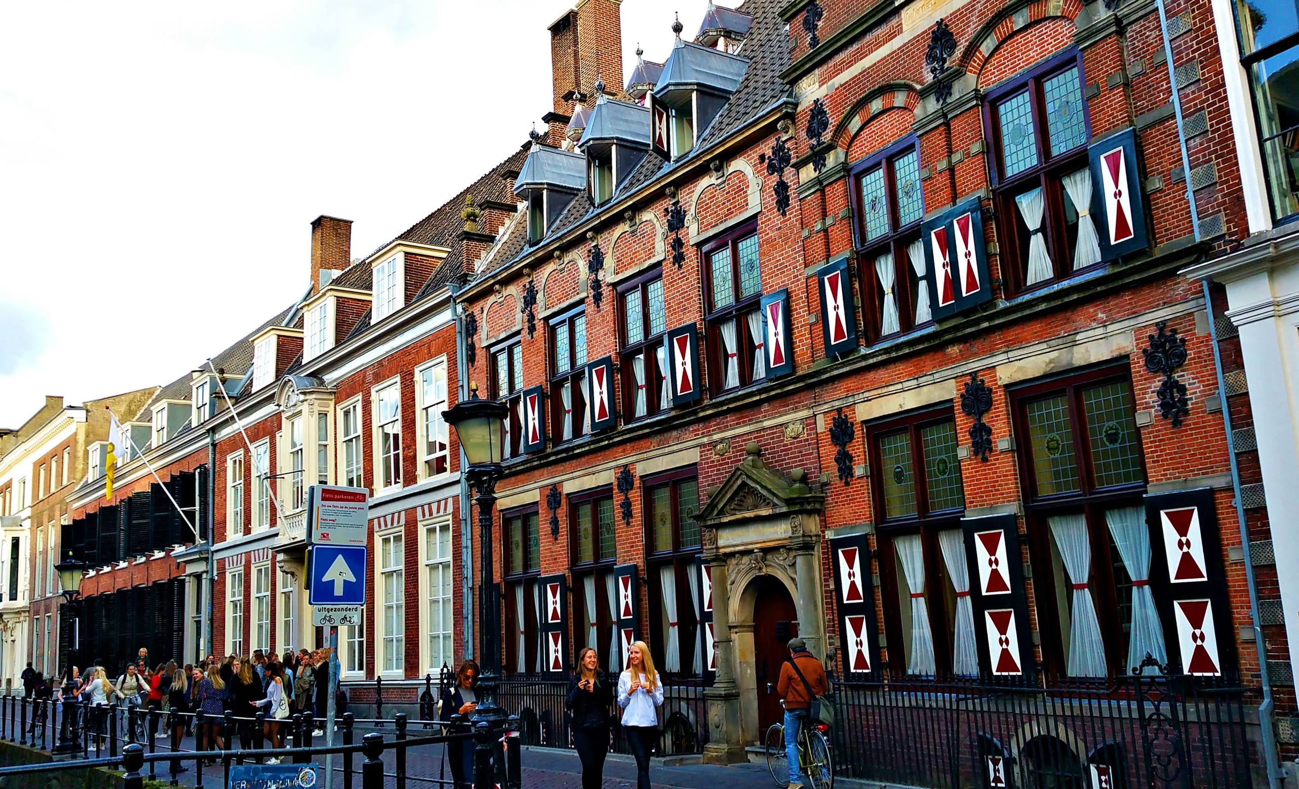 荷兰梦幻旅游景点,荷兰最美十大小镇