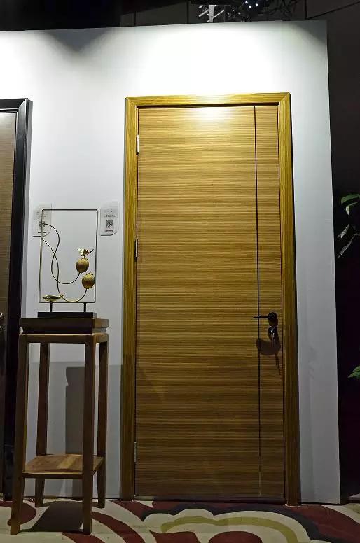 大自然木门全屋定制,大自然木门品牌设计