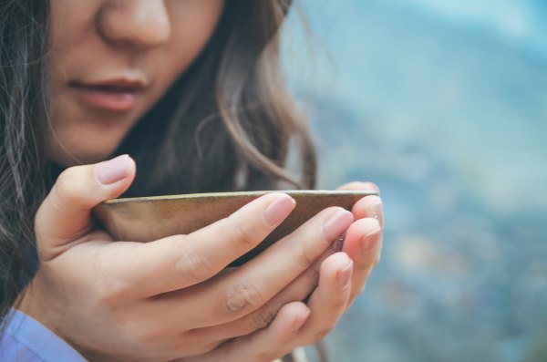 跟着圣玉去旅行，做一个水姑娘