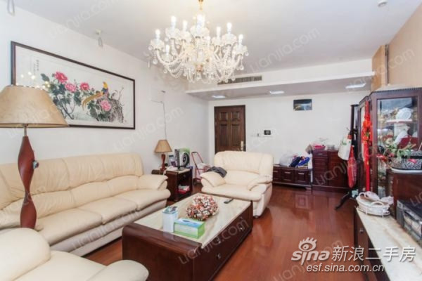 上海浦东在售双拼别墅1500万左右,上海浦东总价500万左右的新三房