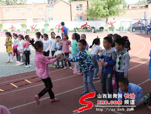 体育公开课足球,足球公开课初中完整版