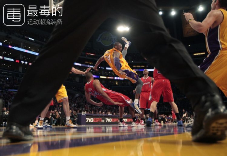 科比生涯球衣回顾,科比生涯最后一战球鞋