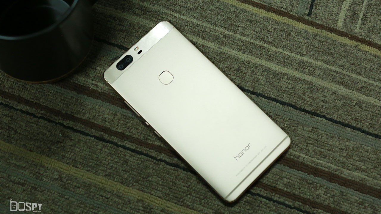 荣耀v8屏幕高配和低配,荣耀v8pro12.1英寸测评